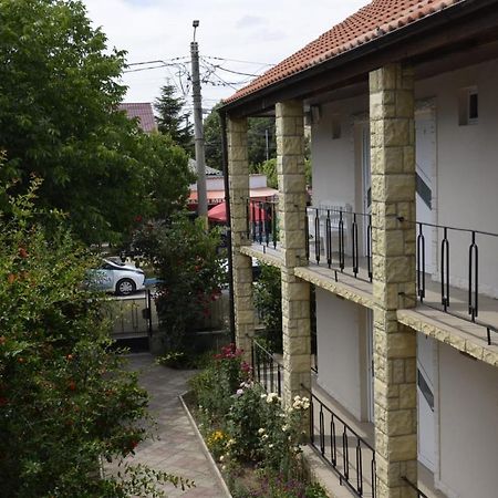 فندق Vila Rara كوستِنيست المظهر الخارجي الصورة